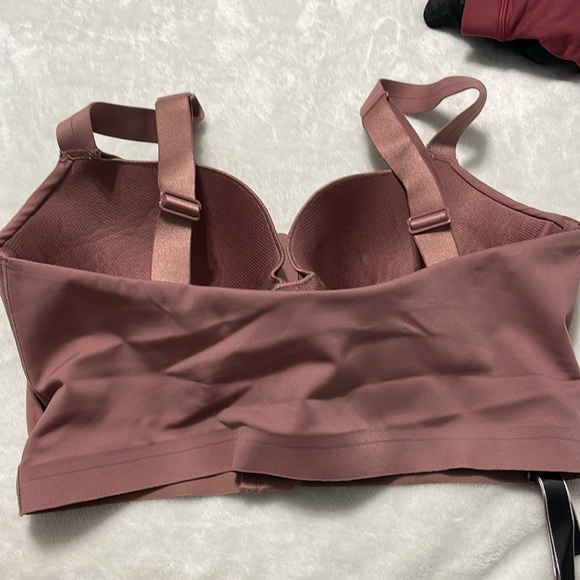 Knockout Sports bra - Picture 4 of 4